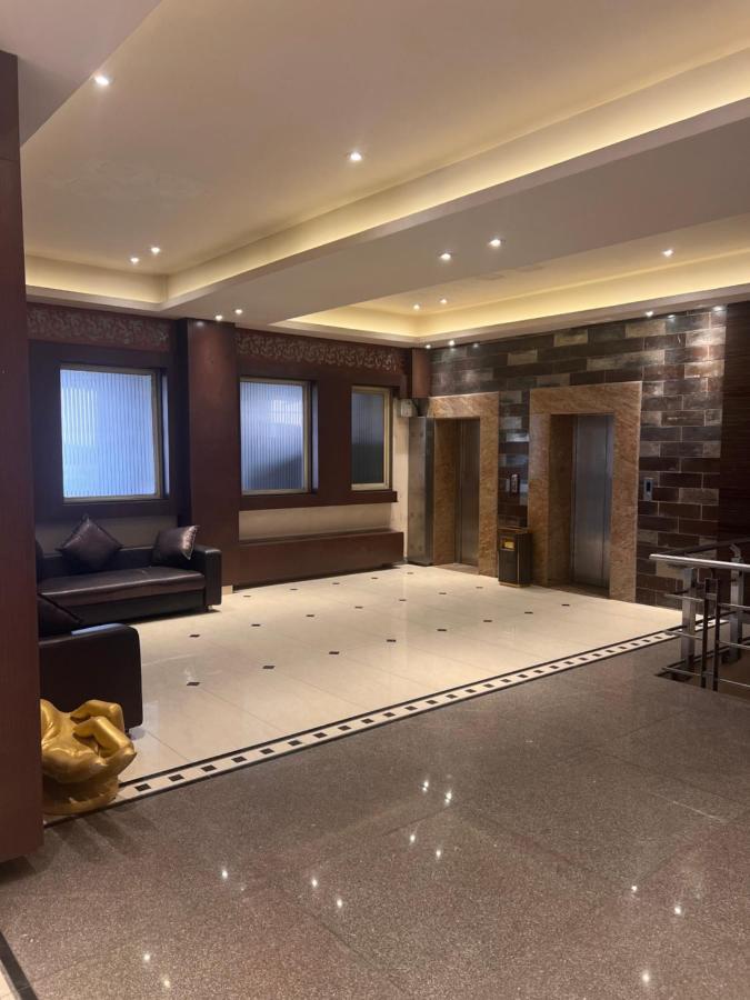 Hotel Sb Castle Kanpur Zewnętrze zdjęcie