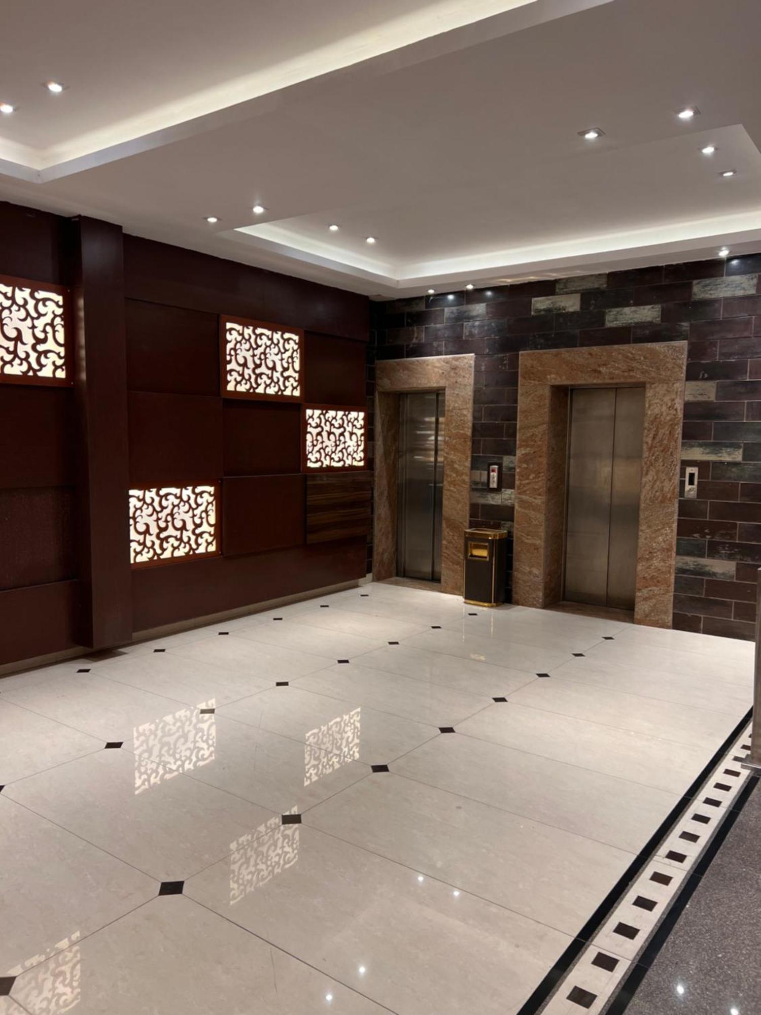Hotel Sb Castle Kanpur Zewnętrze zdjęcie